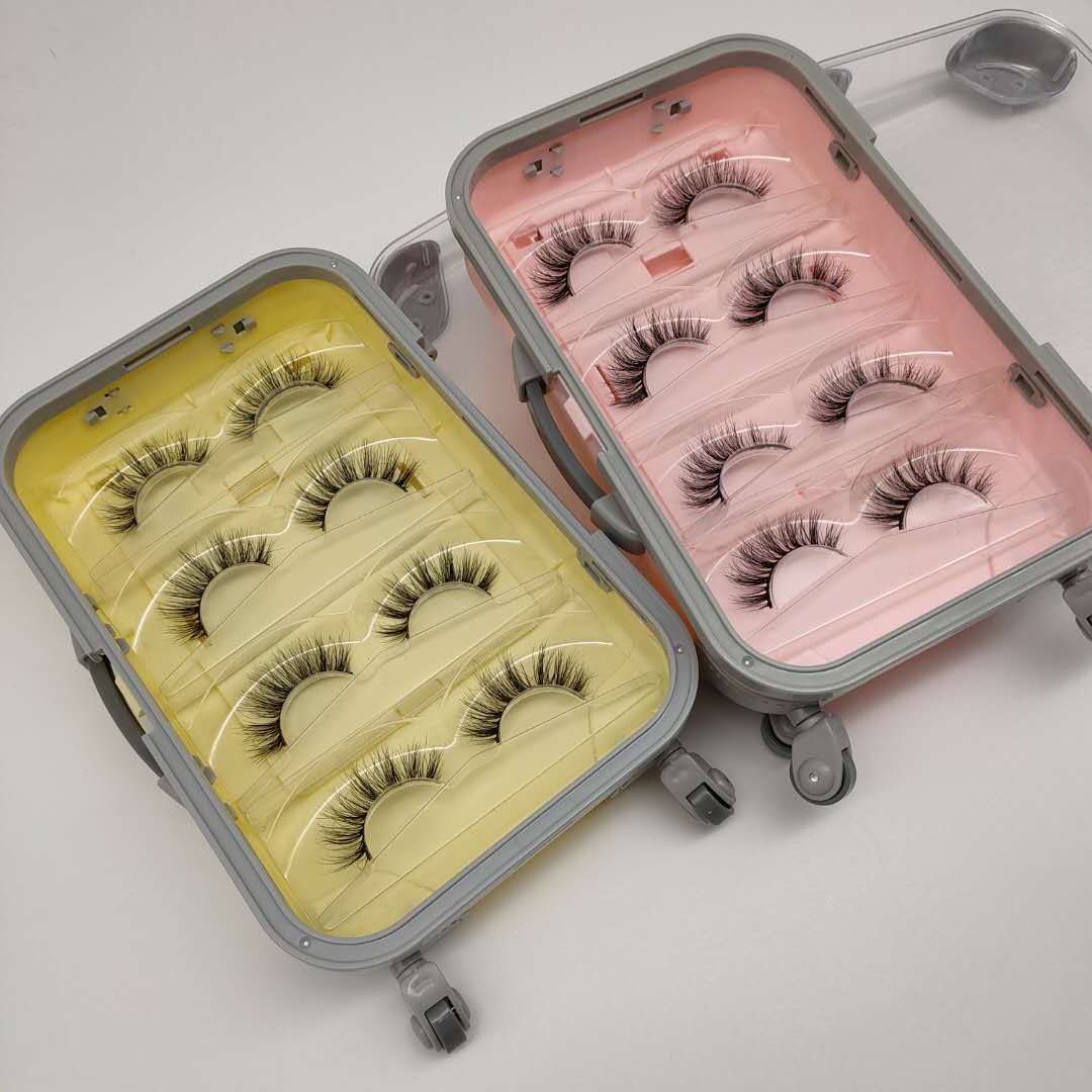 Mini Size Portable Suitcase Shape False Eyelashes Box display picture 2