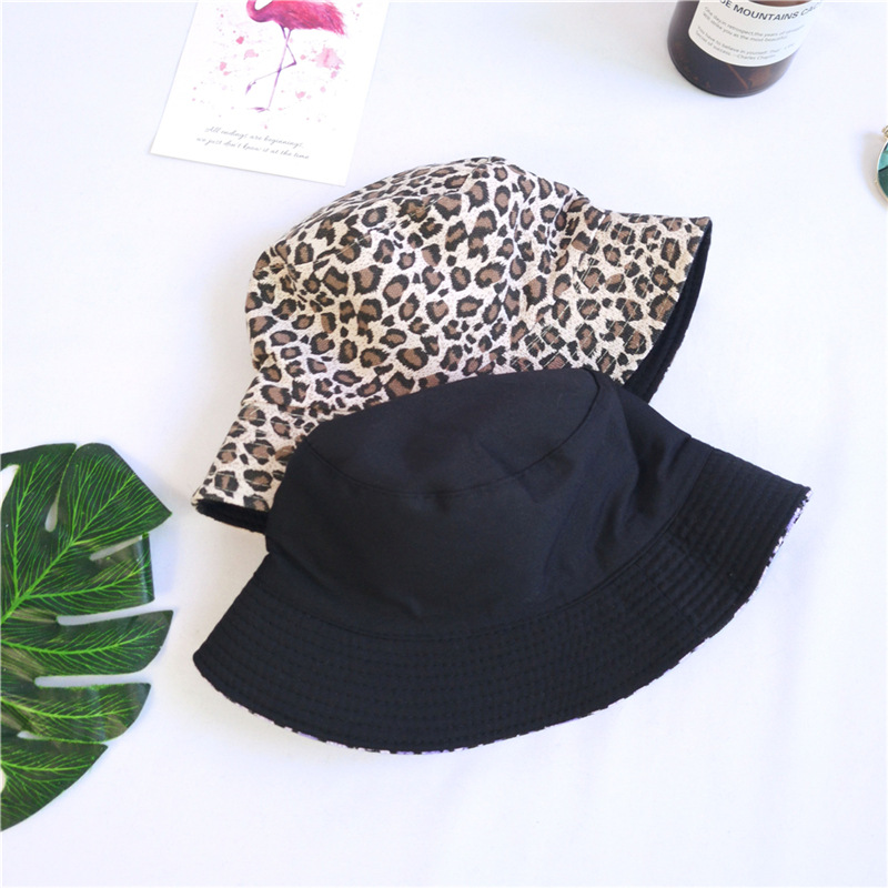 Double-sided Leopard Print Fisherman Hat display picture 4