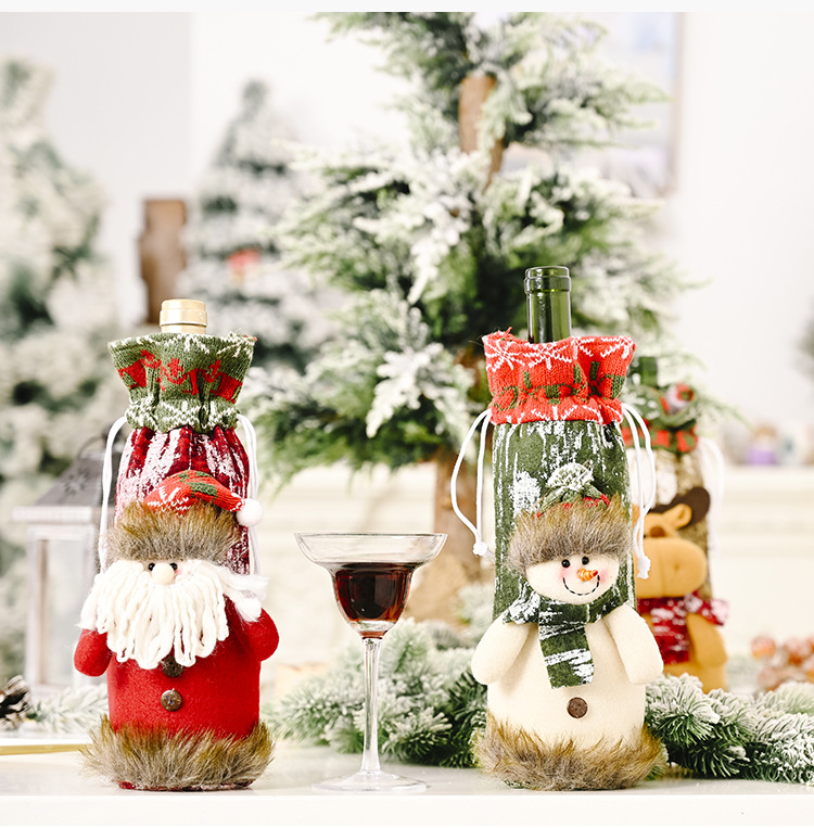 Christmas Decoration Knitted Imitation Bark Wine Bottle Cover Deccoration display picture 5