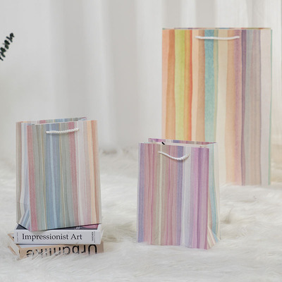 customized Portable gift bag colour fashion thickening paper bag clothing gift Packaging bag Shopping bag wholesale