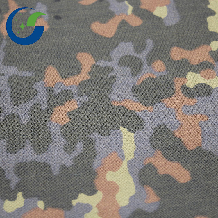 TC24S涤棉迷彩印花服装面料 各国迷彩图案印花齐全厂家直销价格低