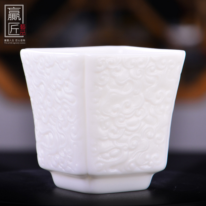 Winjiang Dehua famoso maestro hecho a mano blanca porcelana Kung Fu taza de té Xiangyun cuadrado maestro taza grande taza de alivio de cerámica