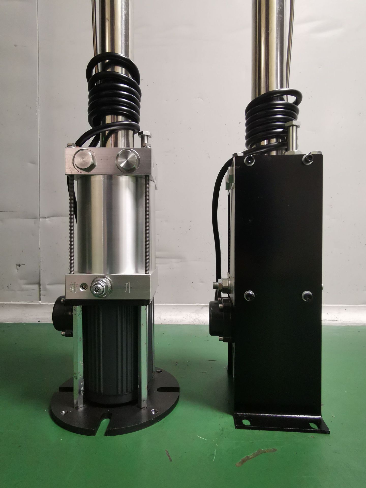 电液一体液压升降柱 升降柱阻车路桩隔离柱 手动操作升降桩机芯