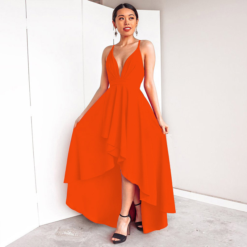 Sexy Backless V-neck Plus-size Party Dress With Straps And Large Hem_voghion.com