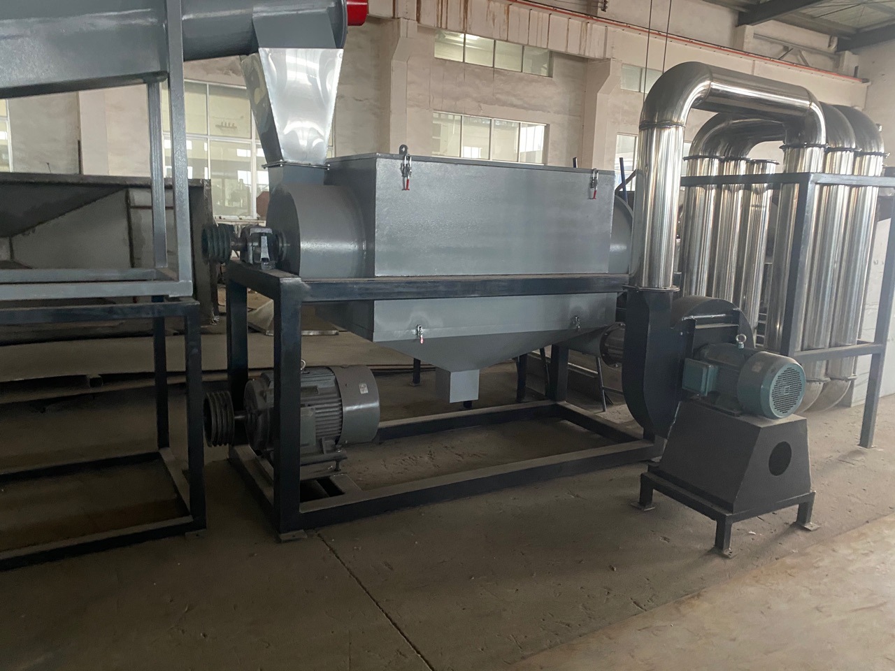 厂家供应薄膜瓶片HDPE粉碎料高速摩擦脱水机