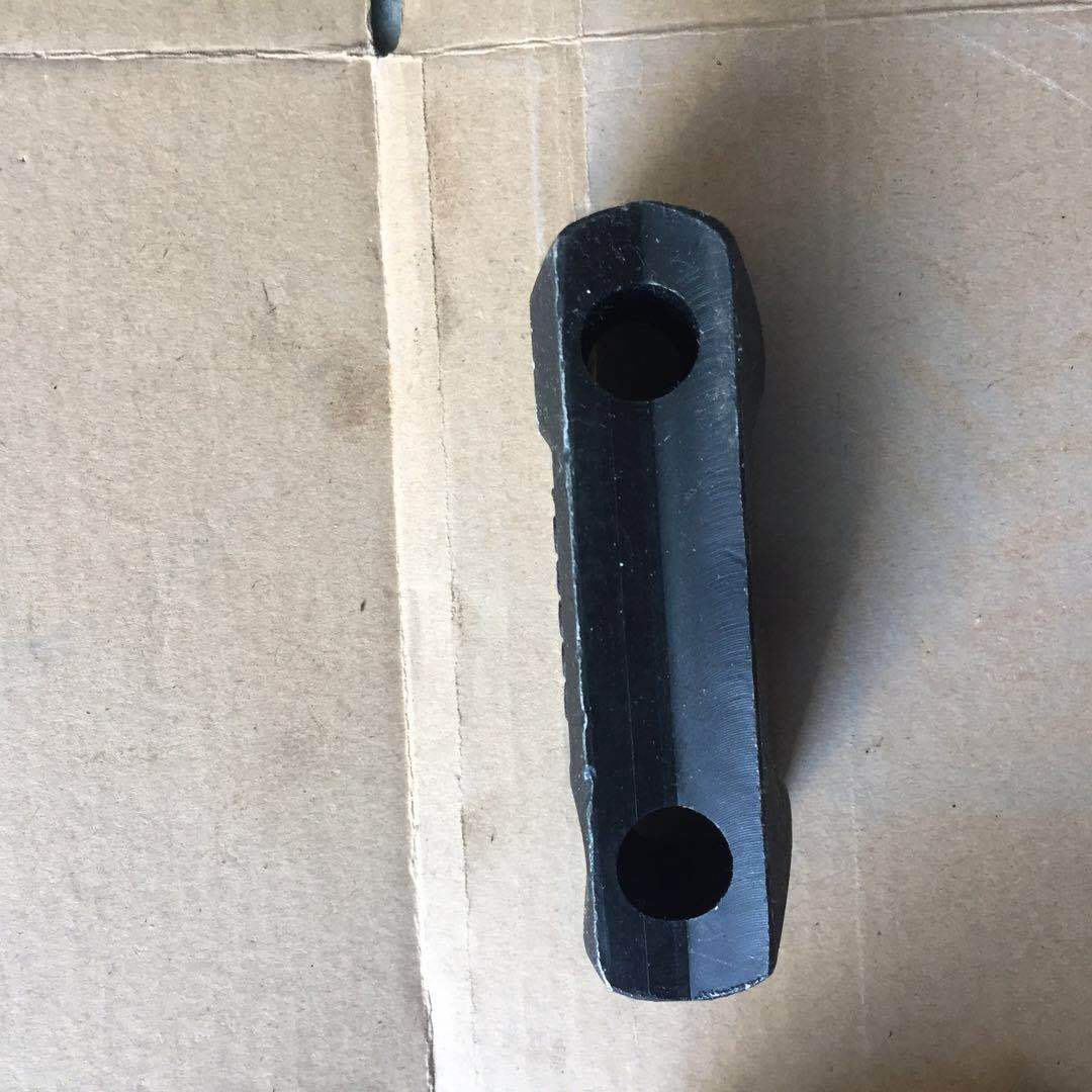 61500040009重汽缸盖夹紧块3