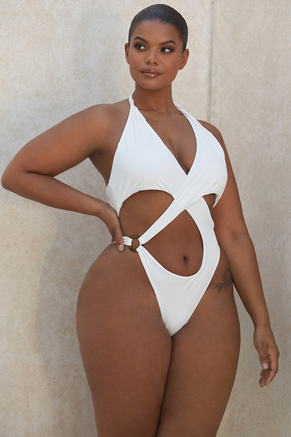 140g Weight Sleeveless Sleeve Length Pullovers Placket Type Nylon, Polyester Fabric Type Regular Top Length Bodysuit Tops Type 1 Piece Quantity Swimming Pool, Swimming Occasion Halter Neck Neckline Breathable Function Skinny Fit Type Solid Color Pattern Women'S Gender Fashion Style Women's Fashion Solid Color 1 Piece One Piece 44