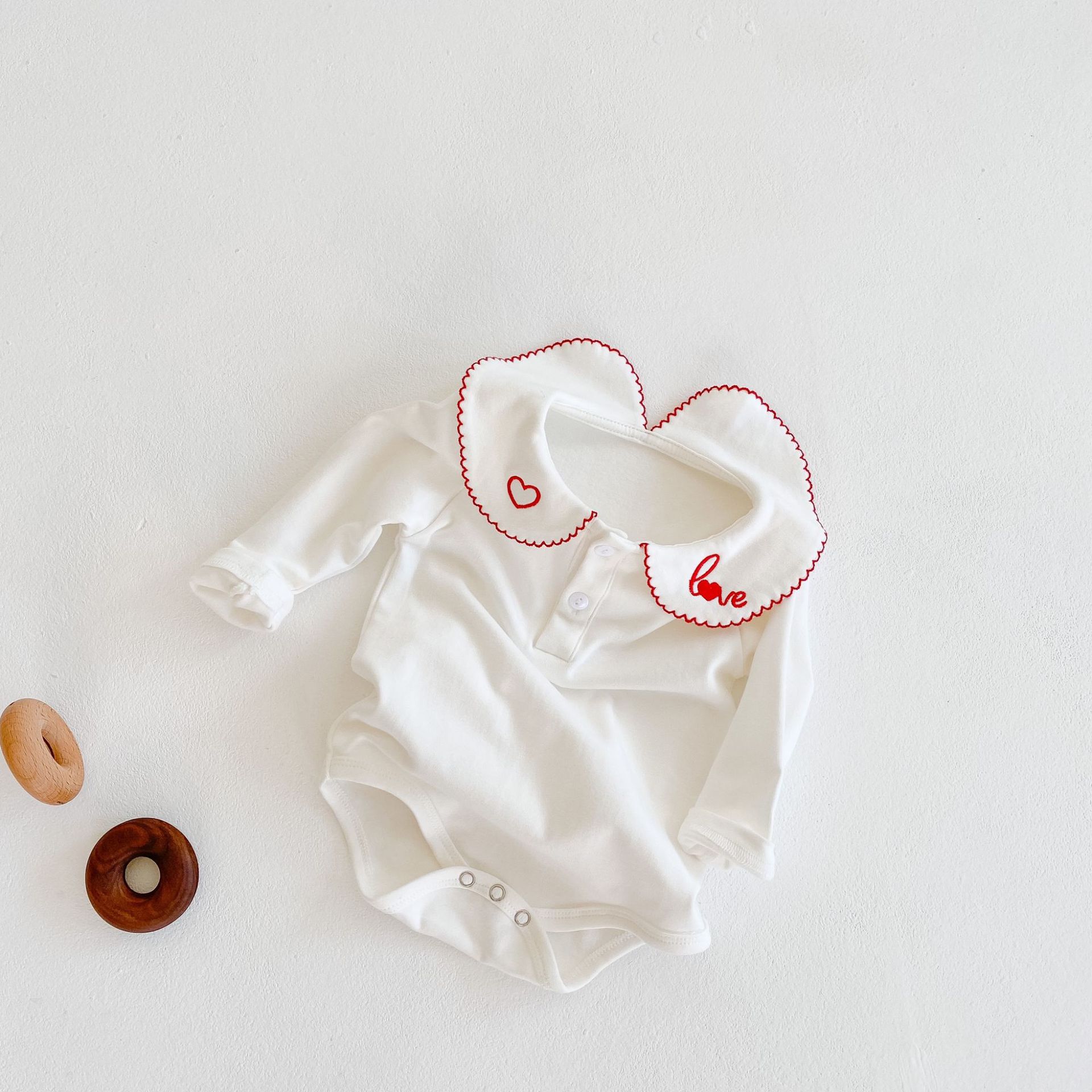 Abbigliamento primavera autunno 2024 per bambine e neonati: colletto ricamato con lettera d'amore, vestiti a sacco, vestiti lunghi in cotone per neonati_voghion.com