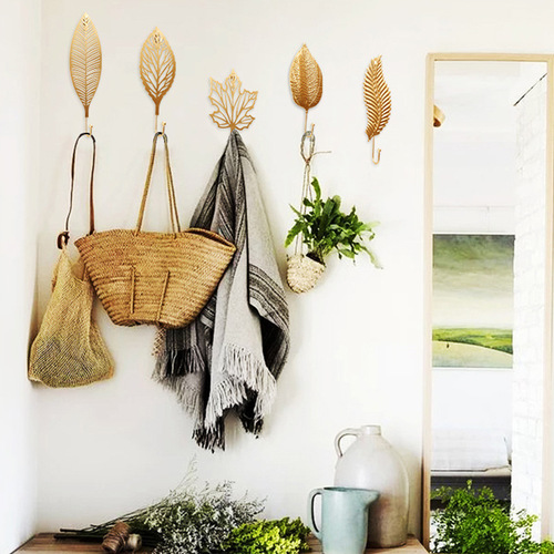 Nordic metal leaf hook ins style creative cloakroom model room entry key rack leaf hook decoration