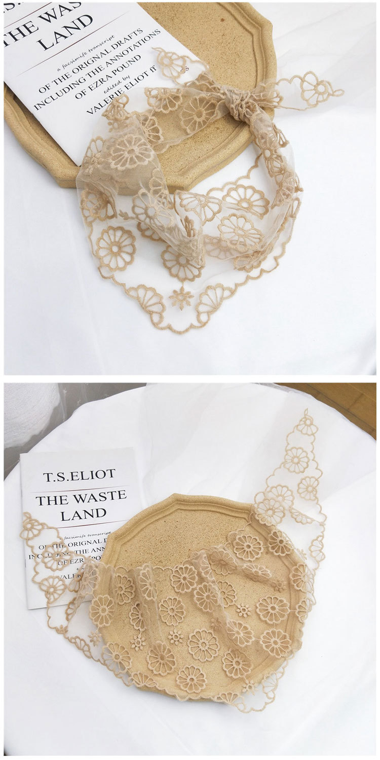 Lace Triangle Scarf Spring And Summer Korean Fashion Scarf Small Silk Scarf Headband Bag Decoration Wholesale Cheap Rs-flyfishing Products display picture 17