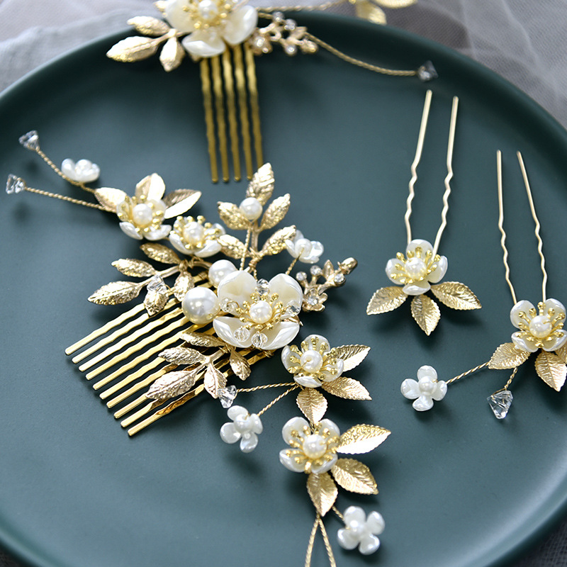 New Bridal Pearl Flower Headwear Hair Comb Wedding Dress Accessories display picture 3
