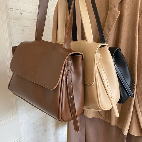 Rich dark brown Korean ins new  autumn and winter flip bag temperament commuter pu bag women's single shoulder crossbody bag trendy