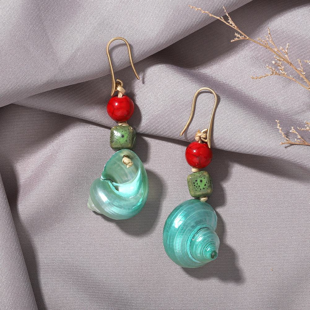 Nihaojewelry Wholesale Conch Stone Beads Earrings Fashion Holiday Style Earrings display picture 4