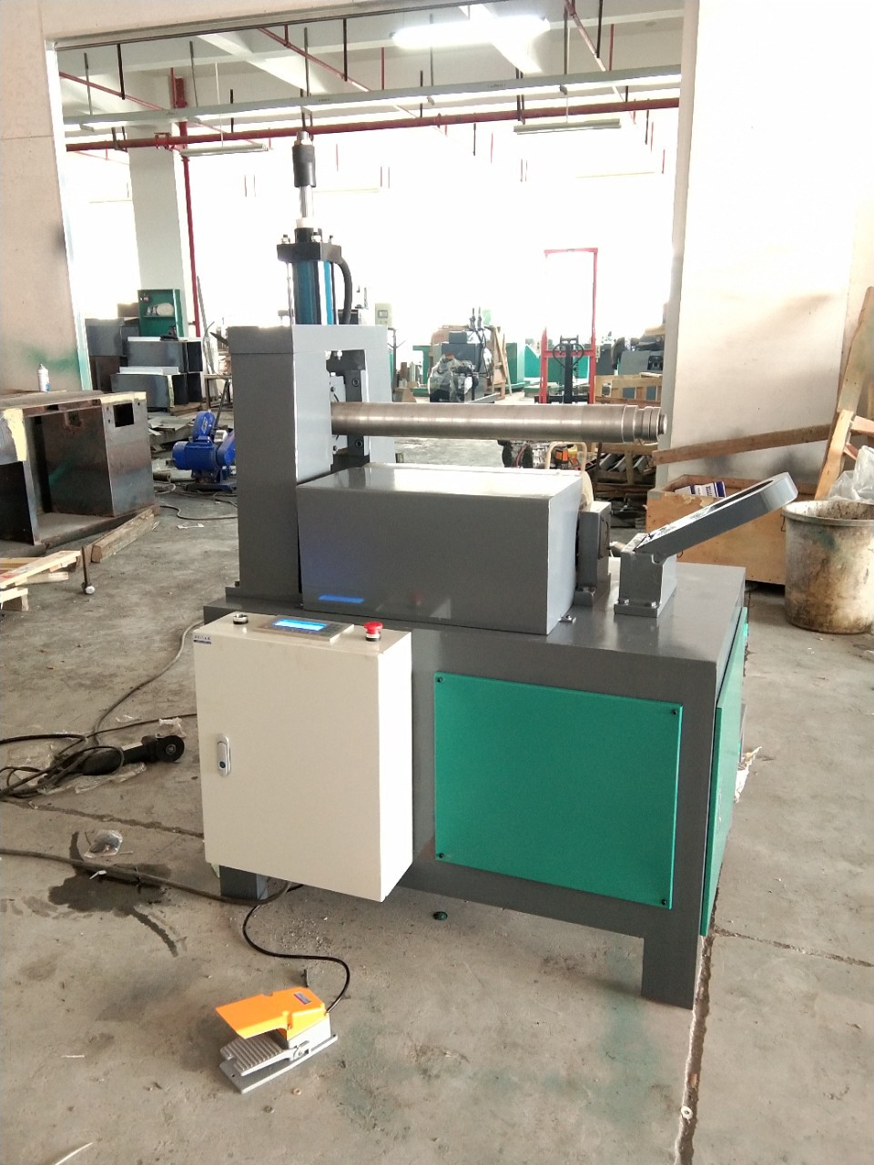 不锈钢铁板自动液压卷圆机卷板机