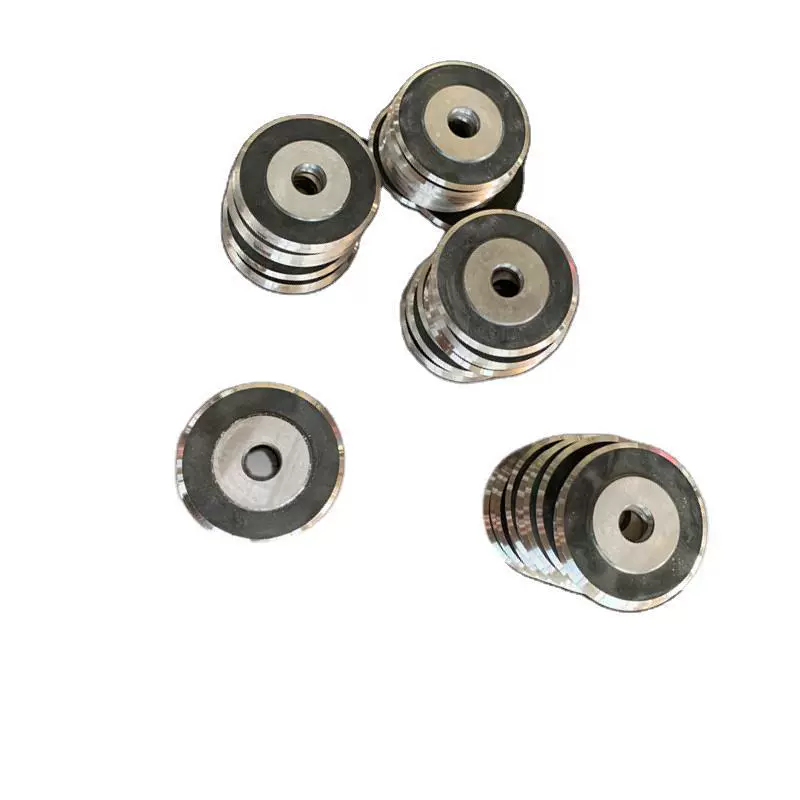 Bearing, blade non-woven cloth