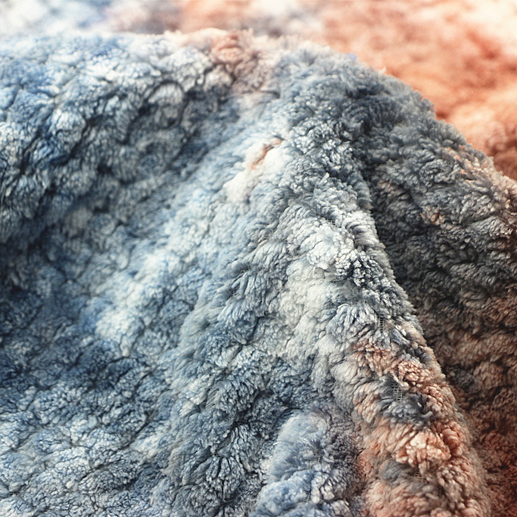 扎染提花菠萝格绒布服装家纺面料针织全涤提花珊瑚绒扎染贝贝绒布