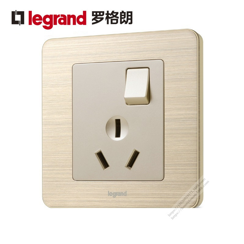 Legrand/罗格朗 逸典 16A带开关三扁插（细金纹）V8/15/15CS-C1