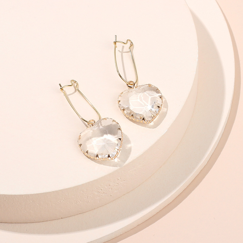 Korean Fashion Trendy Transparent Glass Diamond Earrings Love Heart-shaped Niche Sweet Earrings Wholesale Nihaojewelry display picture 3