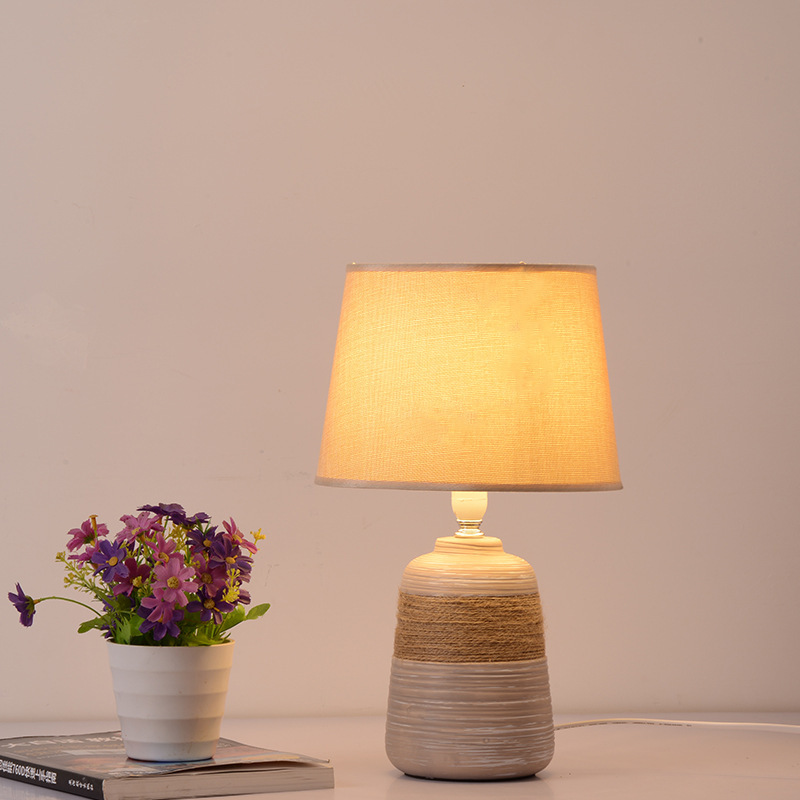 European Style Ceramic Decorative Table Lamp Bedroom Lamp Home Engineering Hotel Guest Room Wedding Bedside Bedroom Cloth Cover Art Lamp