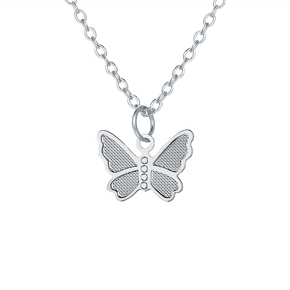 Collier En Métal D&#39;alliage Simple Créatif De Pendentif Papillon De Vente Chaude display picture 3