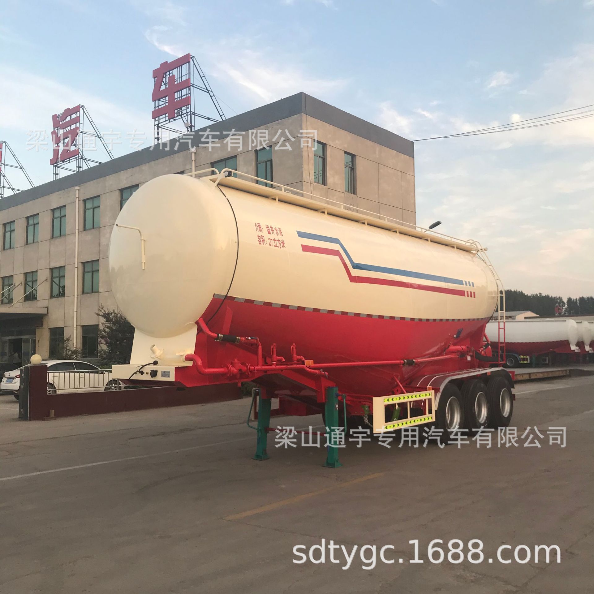 40方粉罐4.jpg