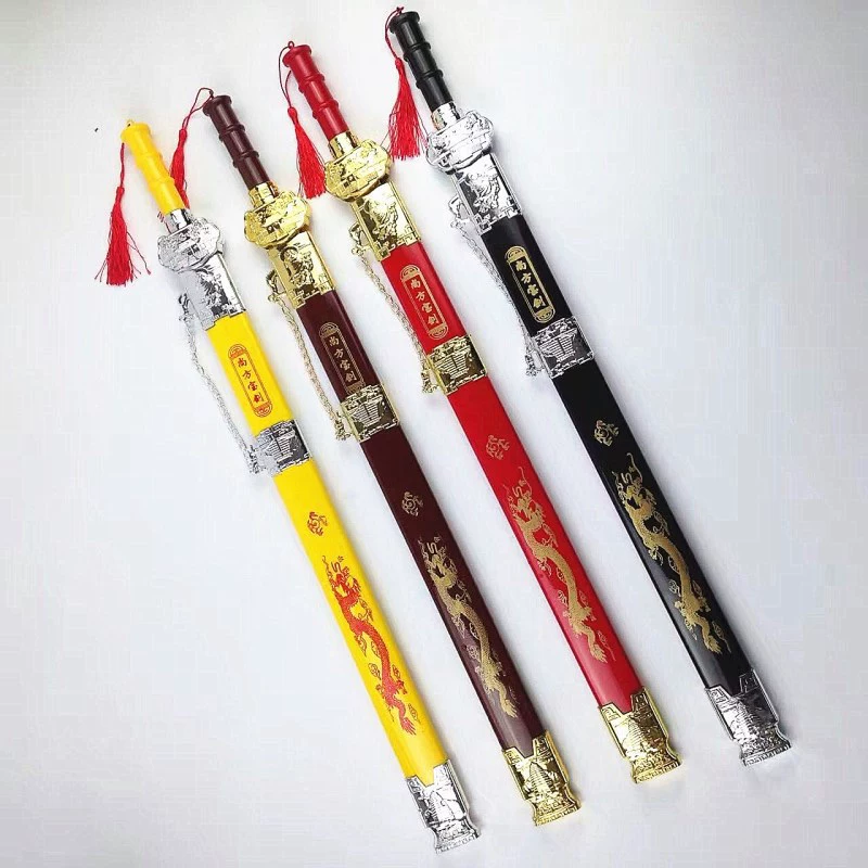 Factory wholesale Qīnglóng jiàn wǔshì mùdāo shàngfāng bǎojiàn tiānxià dìyī jiàn dìtān rèmài jǐngqū miàohuì wánjù