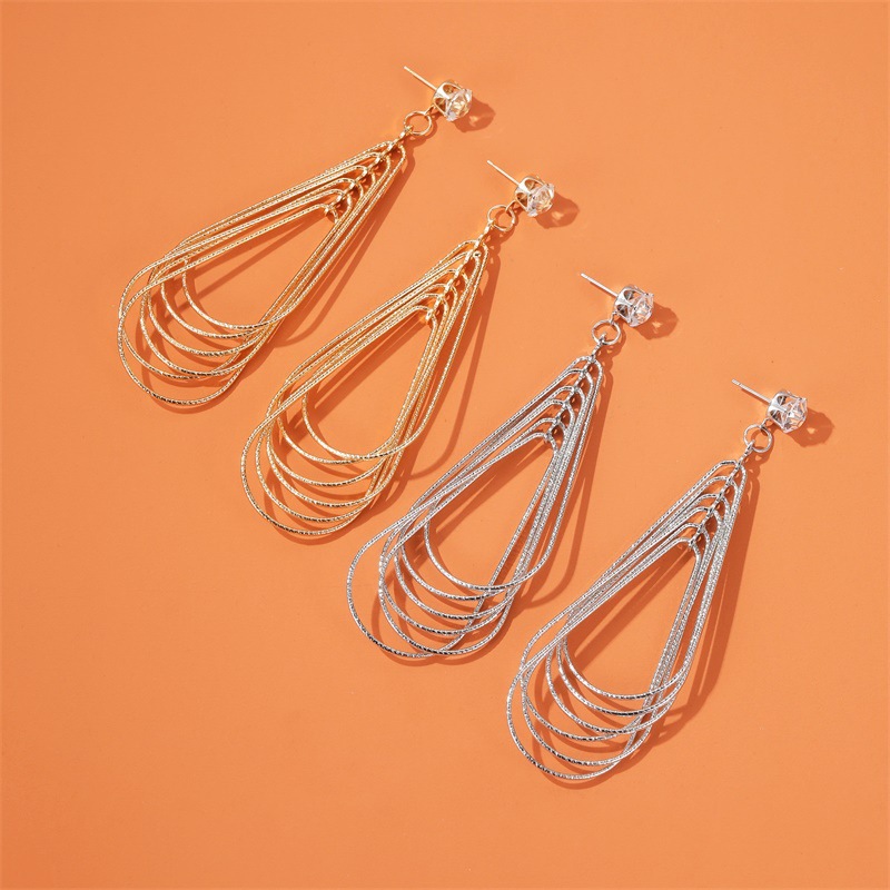 New Retro Exaggerated Geometric Pattern Multi-layer Drop Earrings Wholesale display picture 3