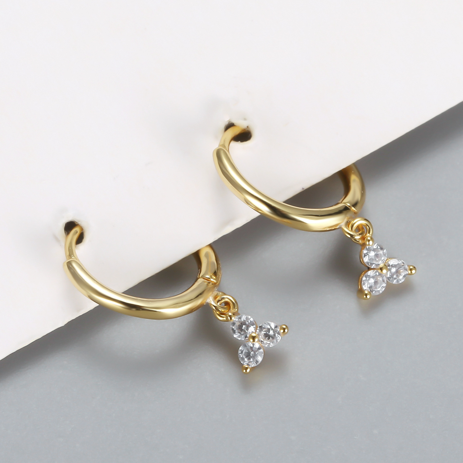925 Sterling Silver Material 1 Pair 925 Sterling Silver Zircon Triangle Drop Earrings