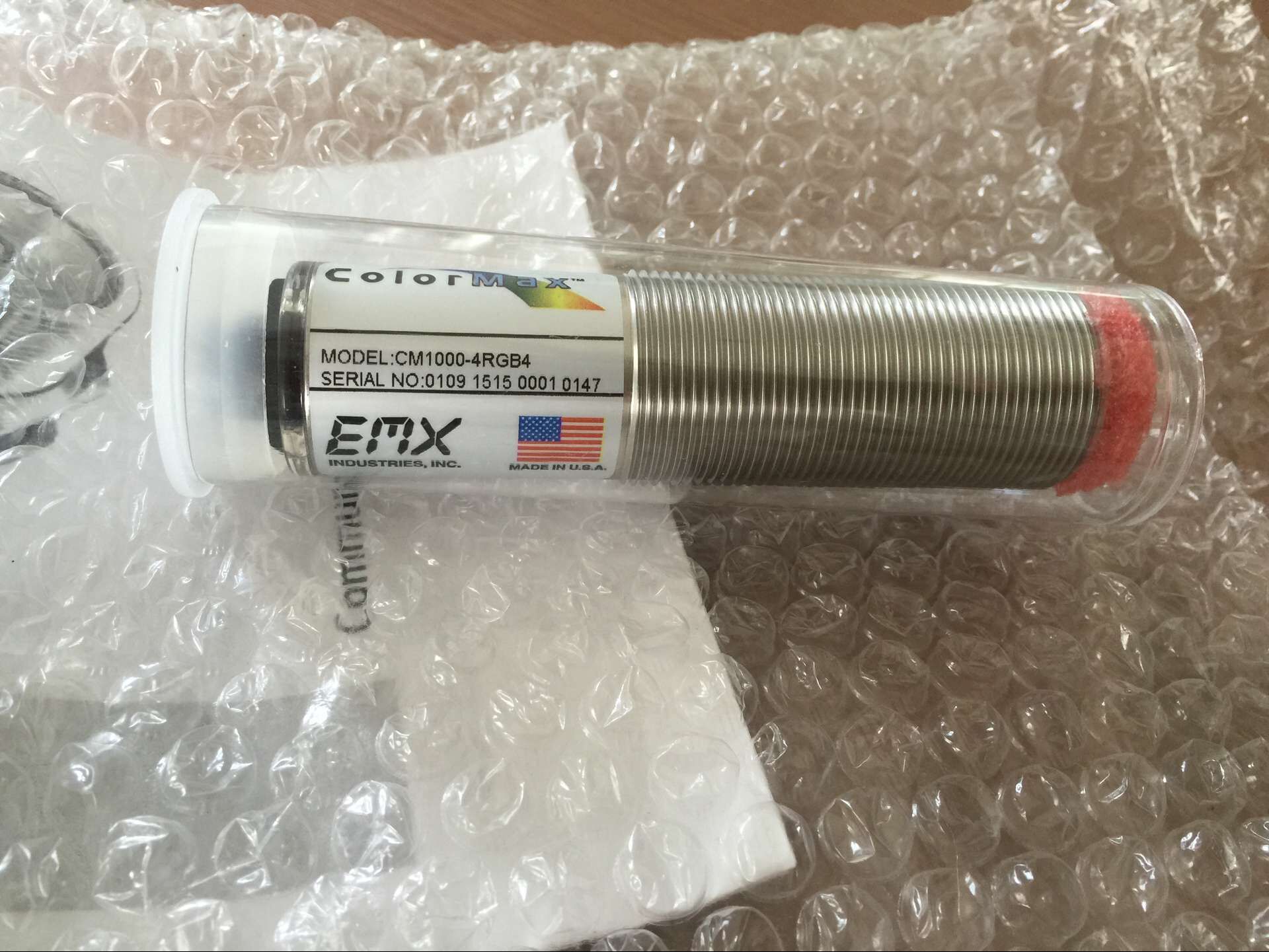 低价供应EMX颜色传感器CM1000-4RGB4