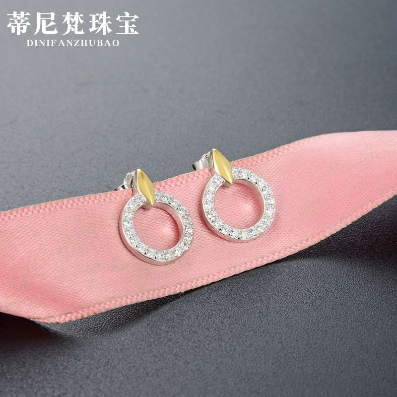 Japonés y coreano s925 pendientes de plata ins estilo nuevo pendientes de moda de mujer redondo diamante joyería de plata entrega de una sola pieza
