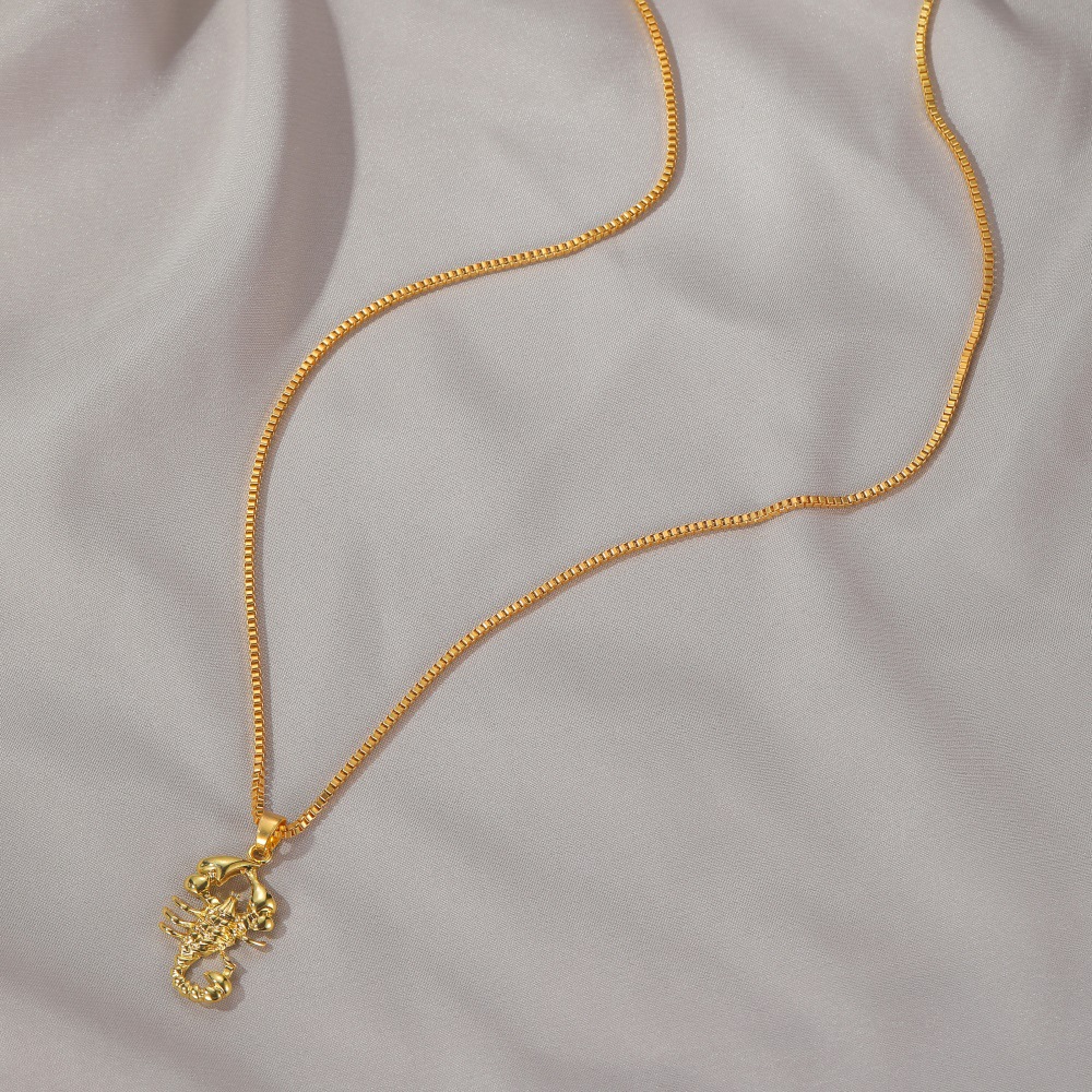 New Funds Decorated Hip-hop Style Retro Hollow Necklace Imitation Gold Scorpion Pendant Sweater Chain Wholesale Nihaojewelry display picture 8