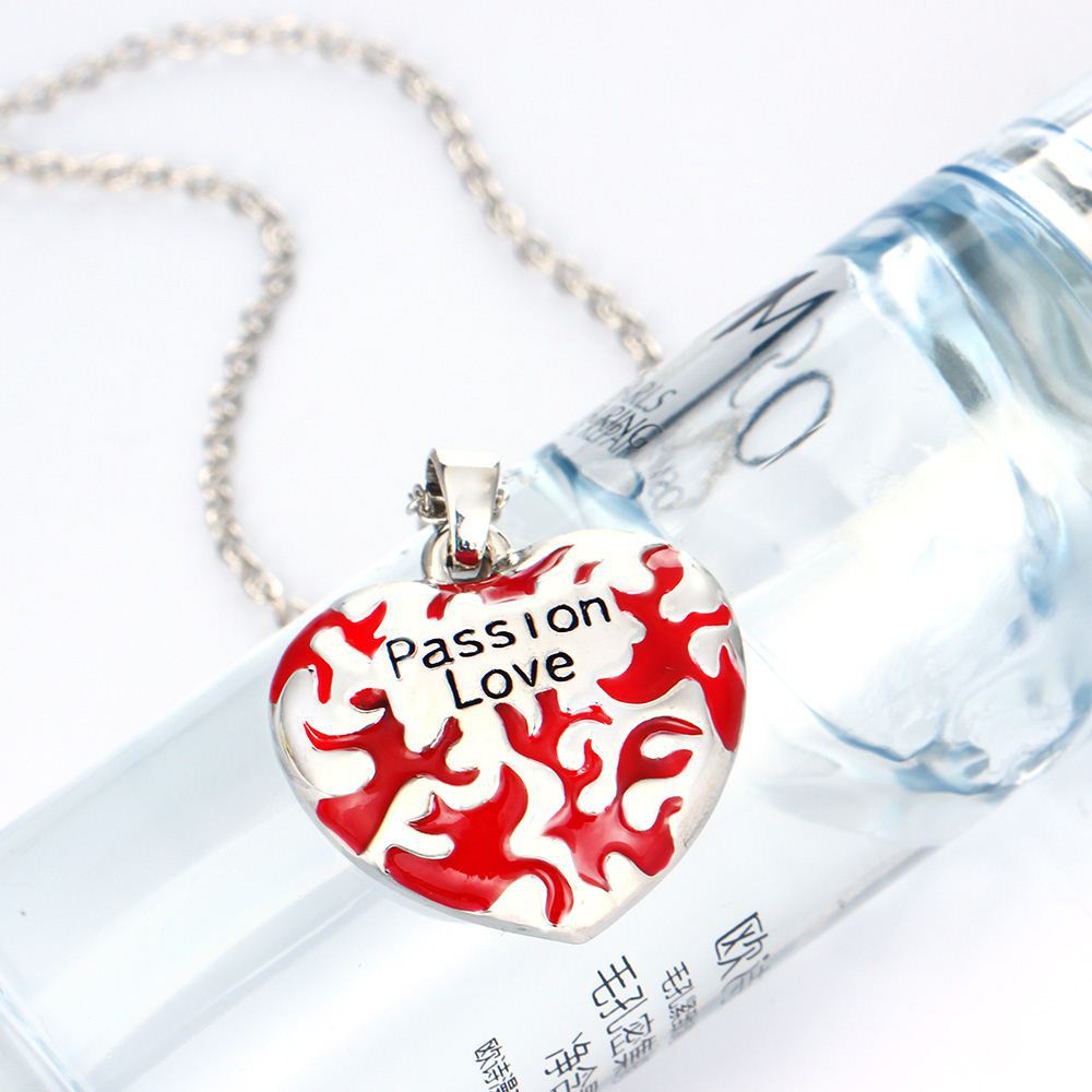 Love Romantic Necklace display picture 3