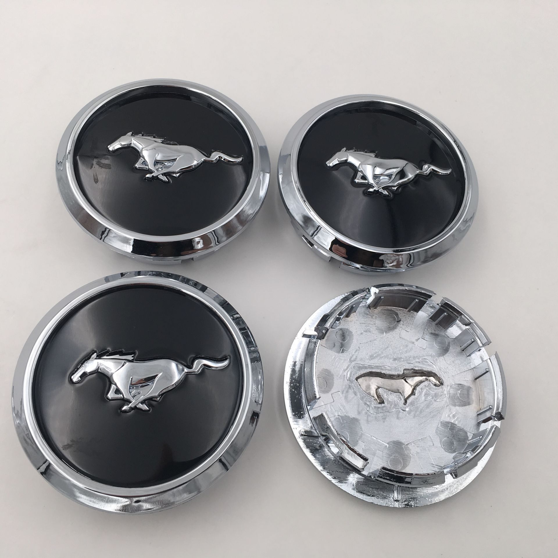 适用于福特野马轮毂盖 野马轮毂改装中心盖标 汽车塑料盖68mm