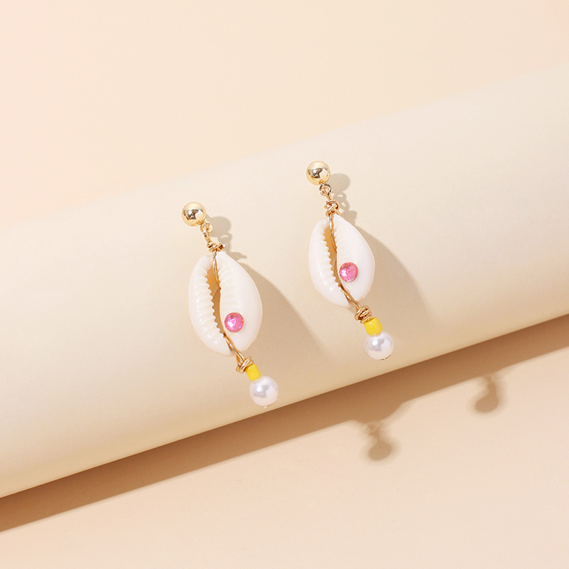 7g Weight Earrings Classification Wedding, Travel, Birthday, Festival Occasion Women'S Gender Baroque Style Style Pink, Purple, Green Color Hot Selling Fashion New Gemstone Shell Pearl Earrings Wholesale 4