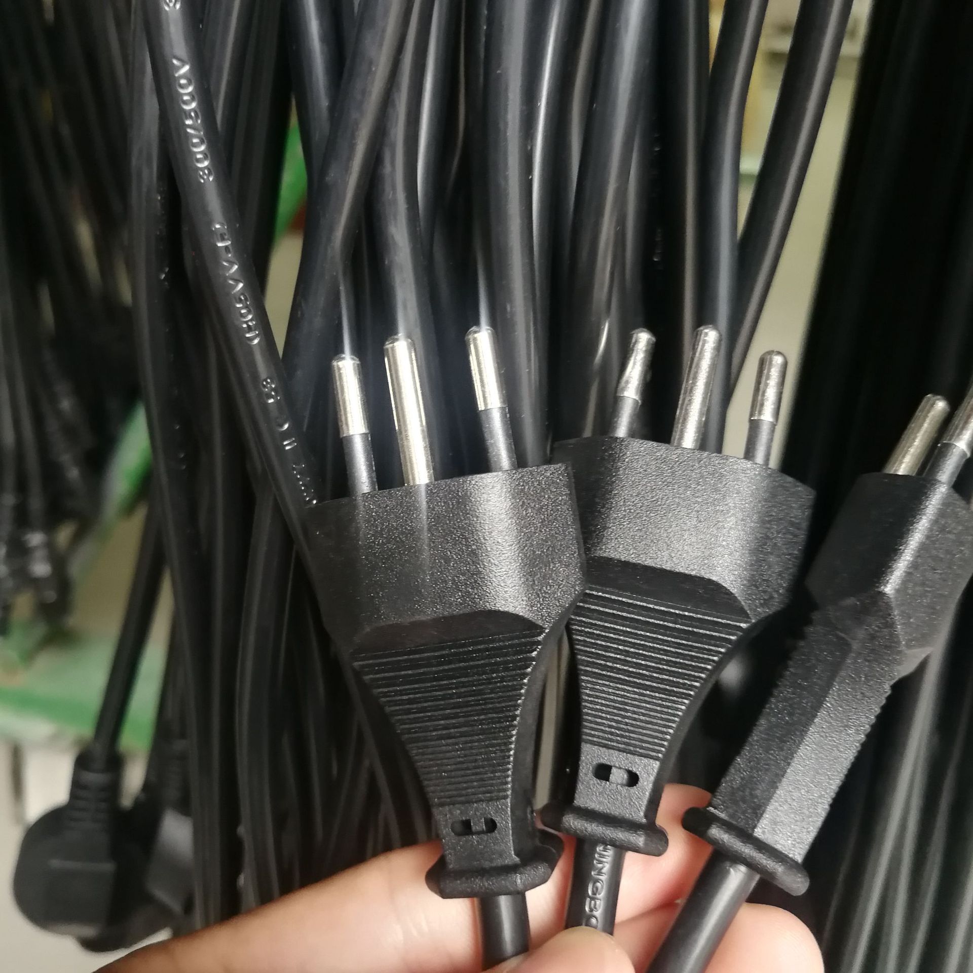 瑞规/瑞式电源线 瑞士三圆插头电源线 SEV认证电源线 瑞士标插头