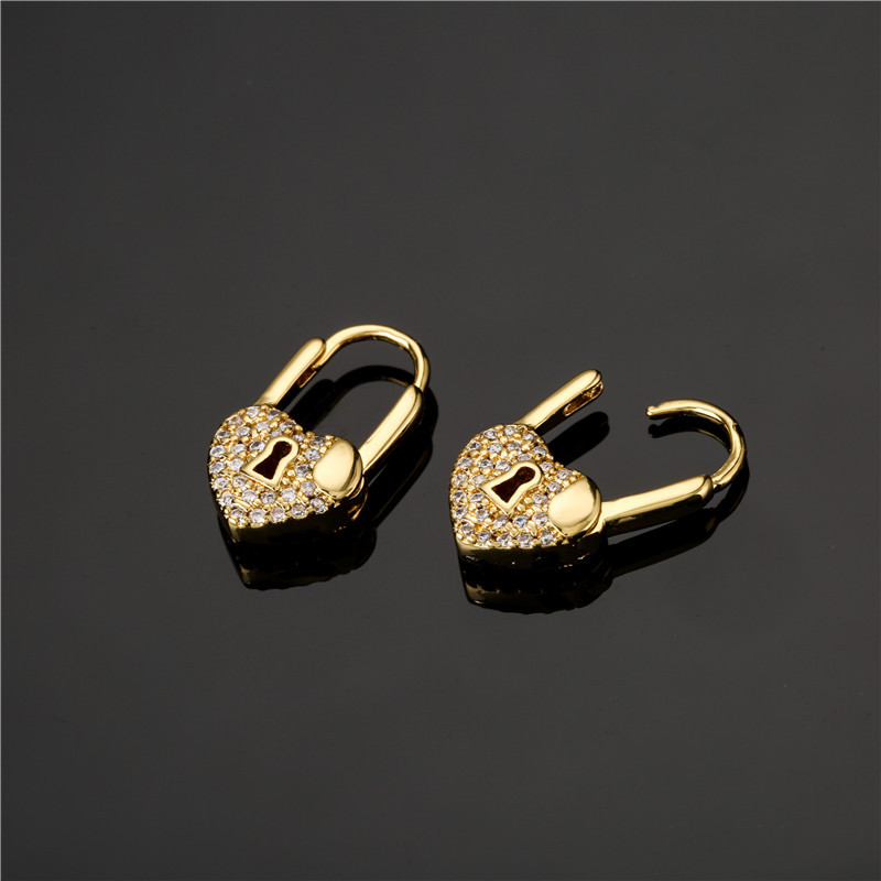 Simple Fashion Heart-shaped Lock Micro-inlaid Zircon Earrings display picture 1