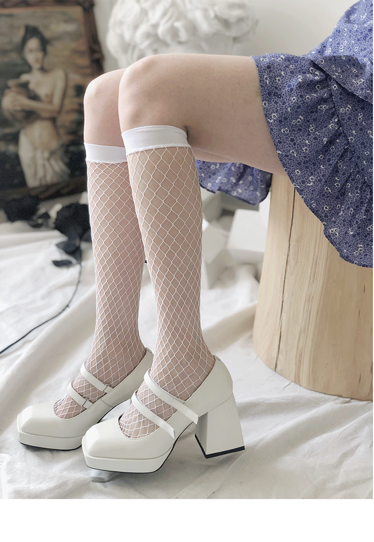 Female lattice socks