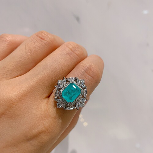 Zhuang Sheng Sheng Jewelry Factory Wholesale Colorful Antique Style Imitation Paraiba Tourmaline Women's Necklace Pendant