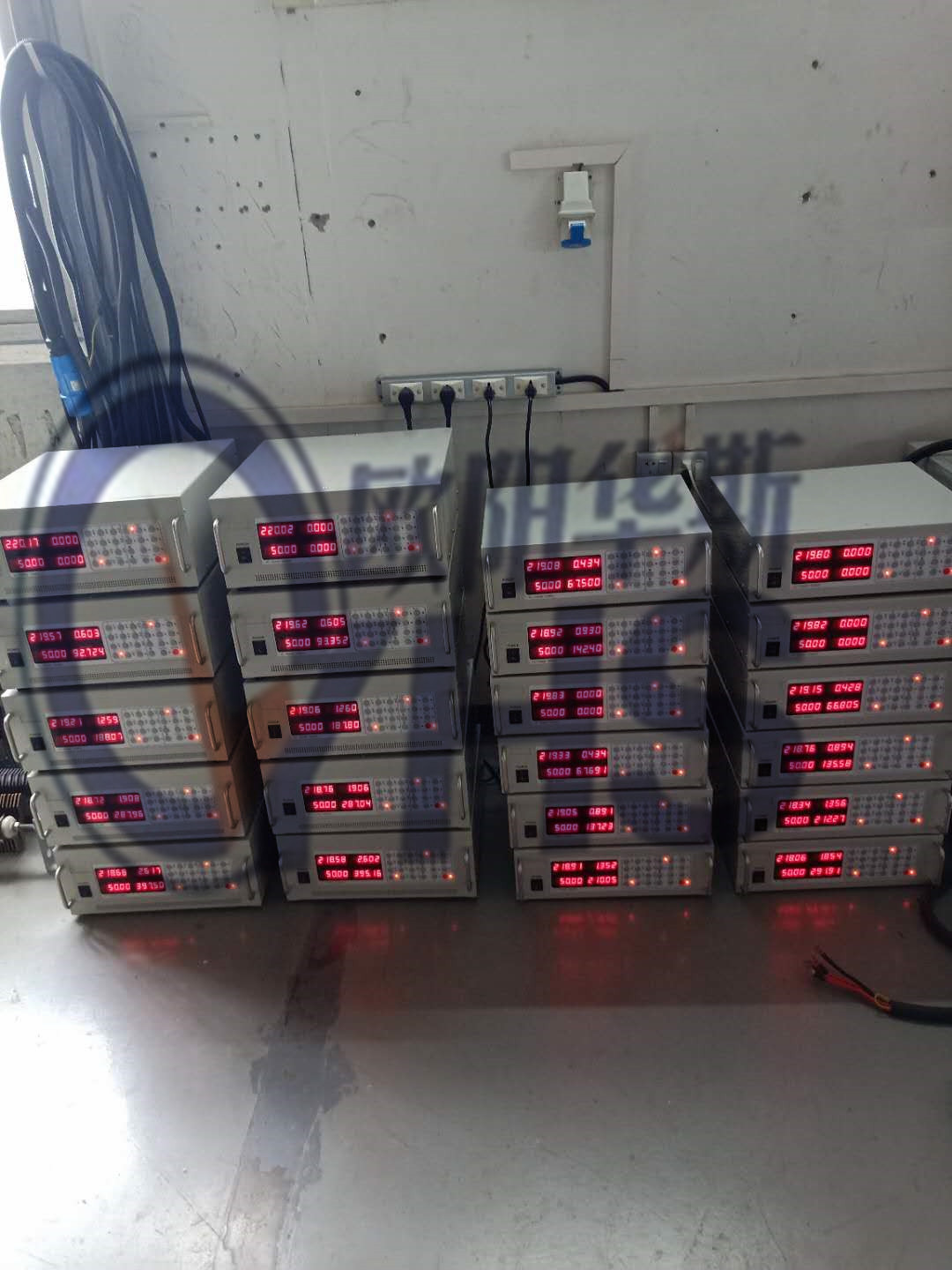 �ֻ���Ӧ�̿�|1KVA|1KW|�ɱ�̱�Ƶ��Դ|110V/60HZ|220V/60HZ