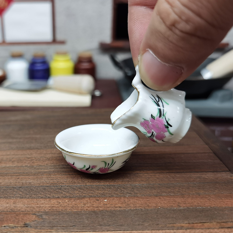 袖珍物语迷你陶瓷碗水壶花瓶花盆过家家微缩食玩模型小小厨房玩具
