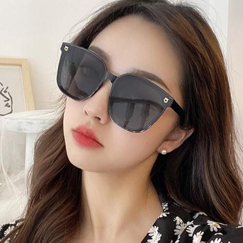 2020 new Korean style trendy sunglasses, personalized internet celebrity style, plain sunglasses, anti-UV sunglasses