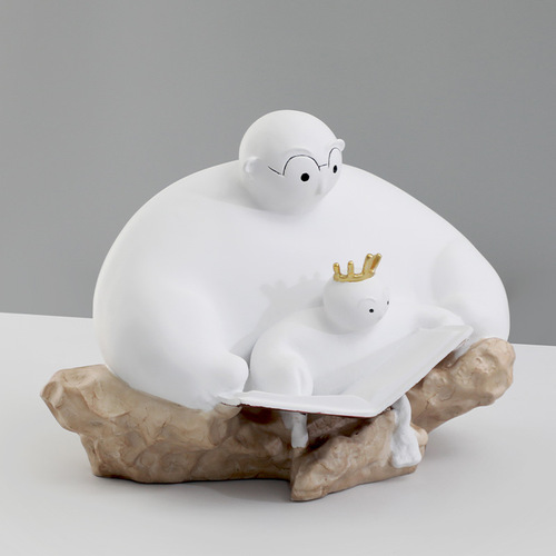 现代创意大白父子看书摆件 客厅样板房北欧仿石膏雕塑父爱父与子