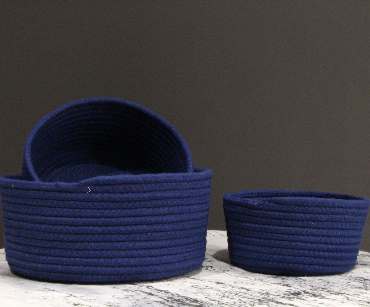 纯色普通圆盒大中小号