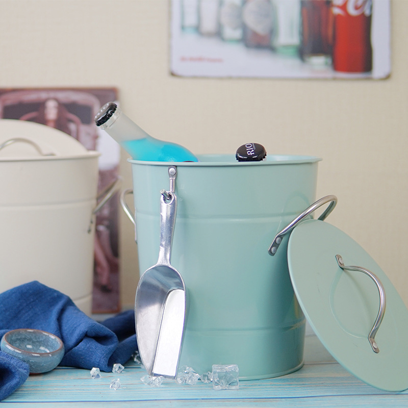 Cubo de hielo redondo de hierro galvanizado cubo de hielo portátil Cubo de botella de cerveza bar de hotel Champagne vino cubo de hielo de acero inoxidable