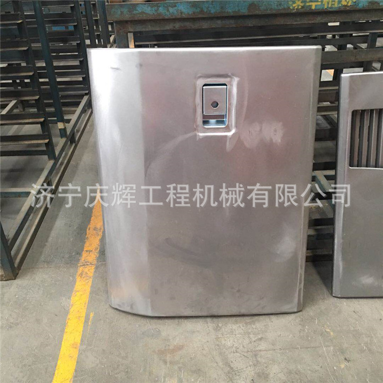 现货供应PC200-7 OC250-8 PC210-6挖掘机边门 水箱门 泵门 空滤门