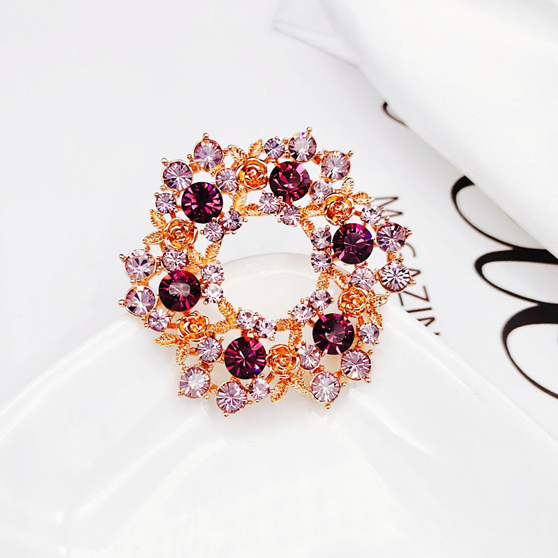 Colorful Crystal Wreath Brooch display picture 6