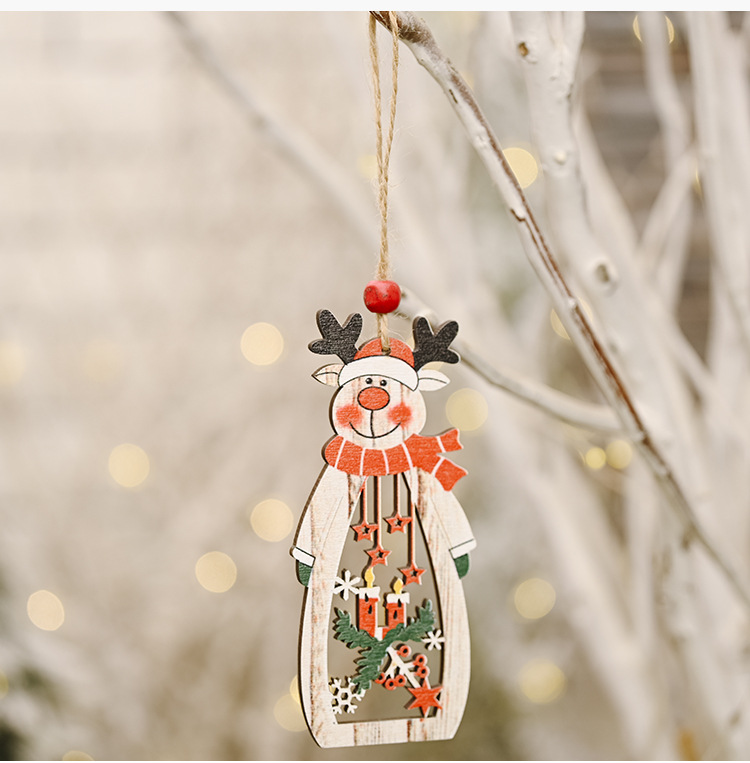 Christmas Tree Ornaments Wooden Hollow Deer Pendant display picture 6