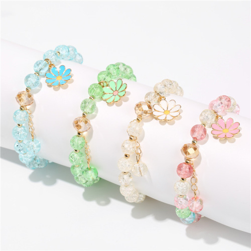 2pcs Strawberry flowers Crystal Bracelet for girls women hand chain Daisy Crystal Bracelet Colorful Daisy pendant beaded hand rope