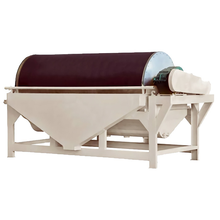 厂家供应磁黄铁矿焙烧矿钛铁矿湿式单辊强磁磁选机铁矿石除铁机