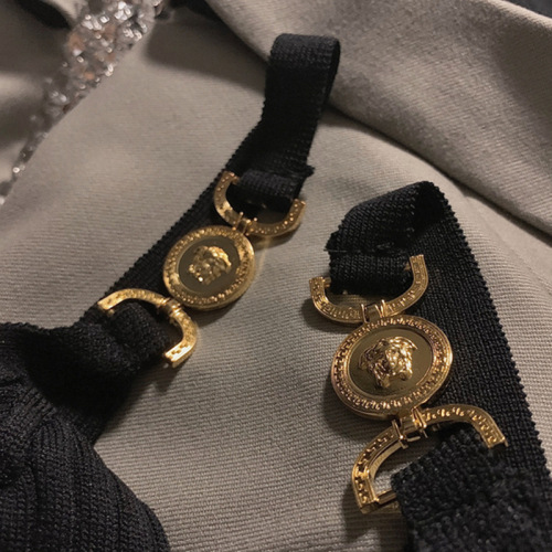 Knit V-neck sleeveless strapless summer outerwear top for women, suitable for layering, slimming, versatile, base layer, off-shoulder women's top